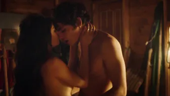 Fotinì Peluso - Nudes s01e05 (2021)