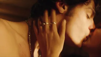 Fotinì Peluso - Nudes s01e05 (2021)