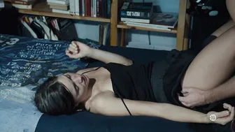 Audrey Bastien, Selma El Mouissi - Simon Werner A Disparu (2010)