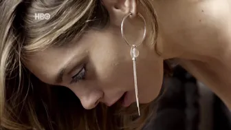 Juliana Schalch – O Negocio s01-02 (2013-2014)