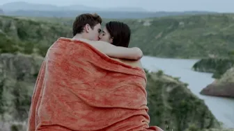 Melany Bennett - Loco Love (2017)