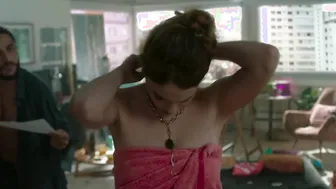 Juliana Didone, Lara Tremouroux, Bárbara Paz, etc - O Combinado Não Sai Caro (2025)