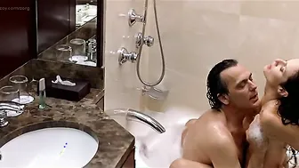 Aitana Sánchez-Gijón - Animales ferits (2006)