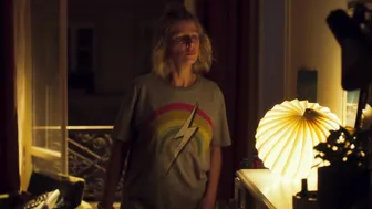 Karin Viard, Leïla Bekhti - Chanson douce (2019)