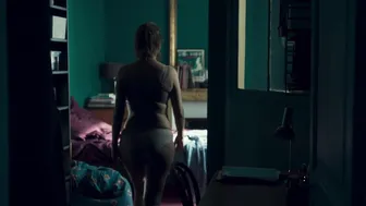 Karin Viard, Leïla Bekhti - Chanson douce (2019)