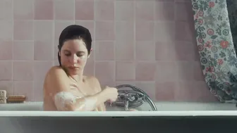 Daphne Patakia - L'appel de l'eau (2025)