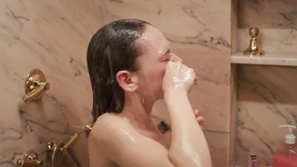 Shira Haas - Unorthodox s01e02 (2020)