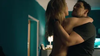 Anna Maria Mühe, Lena Schmidtke, Katharina Schüttler, Giannina Erfany-Far - Dogs of Berlin s01e01-10 (2018)