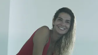 Paola Cortellesi, Ilaria Spada - The Last Will Be The Last (Gli ultimi saranno ultimi) (2015)