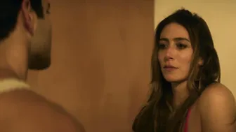 Verónica Orozco, Luna Baxter, Cony Camelo, Aina Martínez, Ana María Medina - Just Alice (Simplemente Alicia) s01e01-19 (2025)