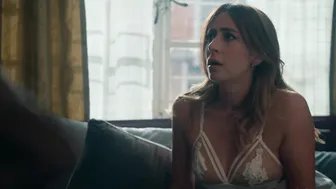 Verónica Orozco, Luna Baxter, Cony Camelo, Aina Martínez, Ana María Medina - Just Alice (Simplemente Alicia) s01e01-19 (2025)