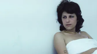 Themis Memoria, Milena Pitombeira - O Amor Nunca Acaba (2012)