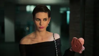 Elizaveta Shakira, Erika Bulataya, Sofya Gershevich - Razocharovannye s01e03 (2025)