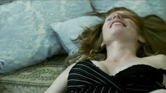 Anna Geislerova - Kraska v nesnazich (Beauty in Trouble) (2006)