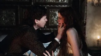 Charlotte Hope, Stephanie Levi-John – The Spanish Princess s02e01 (2020)