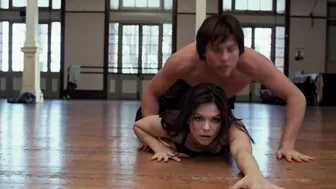 Kate Bell, Ruth Bradley – In Her Skin (2009)