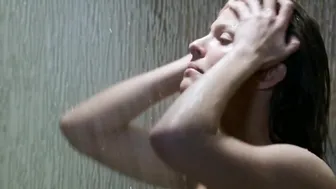 Jessica Gower, Jill Wagner, etc - Blade The Series s01 (2006)