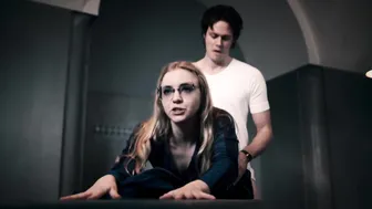 Hanna Björn, Sophie Apollonia, Agnes Lindstroem Bolmgren, Isabelle Grill, etc – Clark s01e01-06 (2022)