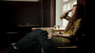 Hanna Björn, Sophie Apollonia, Agnes Lindstroem Bolmgren, Isabelle Grill, etc – Clark s01e01-06 (2022)