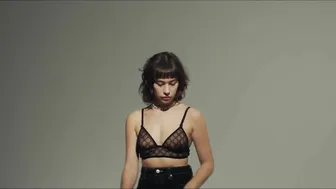 Greta Fernandez, Elena Martín, Sònia Ninyerola, Emma Arquillué - Unicornios (2023)