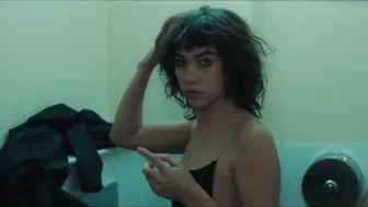 Greta Fernandez, Elena Martín, Sònia Ninyerola, Emma Arquillué - Unicornios (2023)