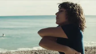 Greta Fernandez, Elena Martín, Sònia Ninyerola, Emma Arquillué - Unicornios (2023)