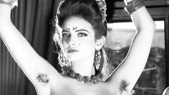 Clara Ponsot, Dany Verissimo, Helena Noguerra, Louise Bourgoin – Rose, c’est paris (2010)