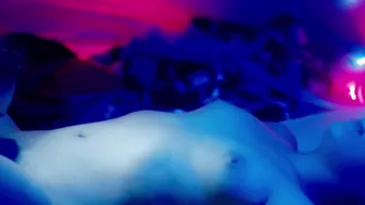 Emily Lau, Janaina Liesenfeld - Yung (2018)