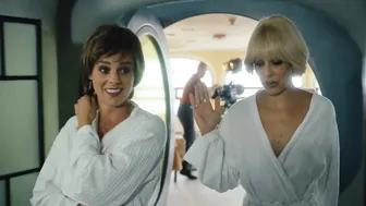 Belén Cuesta, Clara Alvarado, Adriana Torrebejano, Hania Guzman, Mirela Balic - Cristo & Rey (Cristo Y Rey) (Untameable) s01e01-08 (2023)