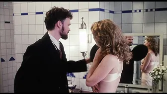 Robin Tunney, Julie Delpy, Tuesday Weld, Emily Bruni - Investigating Sex (2001)