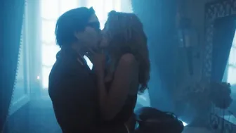 Carolina Carvalho, Soraia Chaves - The General (A Generala) s01e01-06 (2020)