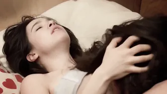 Sofia Sylwin, Carolina Lecuona, Ana Lourdes Zamarrón - These Peculiar Days (Los días particulares) (2019)