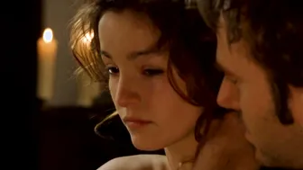 Esther Nubiola, Morgane Maisonneuve, Sarah-Laure Estragnat - La dame de Monsoreau (2008)