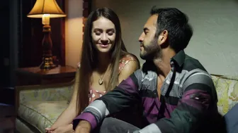 Estrella Solis, Scarlet Gruber - El desconocido la historia de El Cholo Adrian (2018)