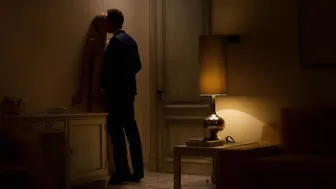 Elizabeth Debicki – The Night Manager s01e04 (2016)
