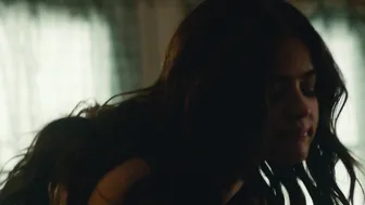 Lucy Hale - Dude (2018)