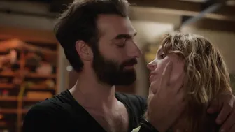 Maggie Civantos - La pasión turca s01e01 (2024)