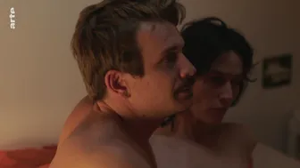 Clotilde Hesme - Amour Fou s01e01-02 (2020)