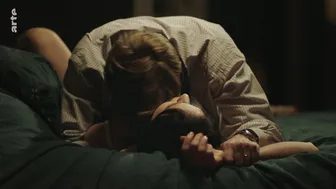 Clotilde Hesme - Amour Fou s01e01-02 (2020)