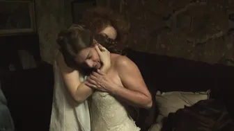 Anne Charrier, Jemima West, Blandine Bellavoir, Dinamene Alves, etc - Maison close s01 (2010)