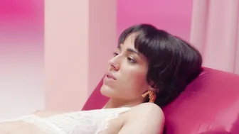 Gia Green, Jane Jones - Hazme las Uñas (2021)