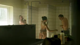 Lola Zackow, Madeleine Martin, Erika Cardenas Hedenberg - Dystopia s01e01e03e06 (2021)