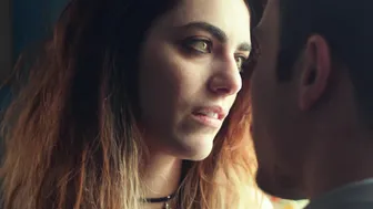 Miriam Leone - L'amore a domicilio (2019)
