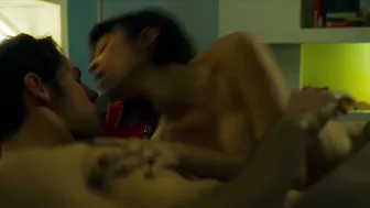 Carla Campra, Macarena Gómez - Holy Family (Sagrada familia) s02 (2023)