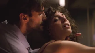 Diana Gomez, Silma Lopez, Paula Malia, Julia Roca, Teresa Riott, Dominga Bofill - Valeria s01e01-04 (2020)