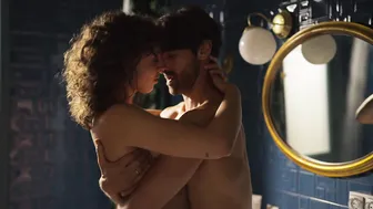 Diana Gomez, Silma Lopez, Paula Malia, Julia Roca, Teresa Riott, Dominga Bofill - Valeria s01e01-04 (2020)