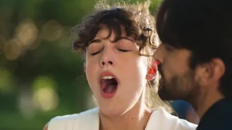 Diana Gomez, Silma Lopez, Paula Malia, Julia Roca, Teresa Riott, Dominga Bofill - Valeria s01e01-04 (2020)