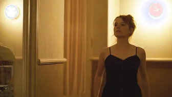 Diana Gomez, Silma Lopez, Paula Malia, Julia Roca, Teresa Riott, Dominga Bofill - Valeria s01e01-04 (2020)