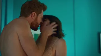 Silma Lopez, Diana Gomez, Raquel Ventosa, Teresa Riott, Paula Malia - Valeria s02e01-08 (2021)