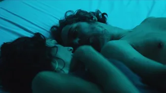 Daniela Santiago, Erika Bleda, Laura Frenchkiss, Angy Guerrero, Elena Martin - Veneno s01e03 (2020)